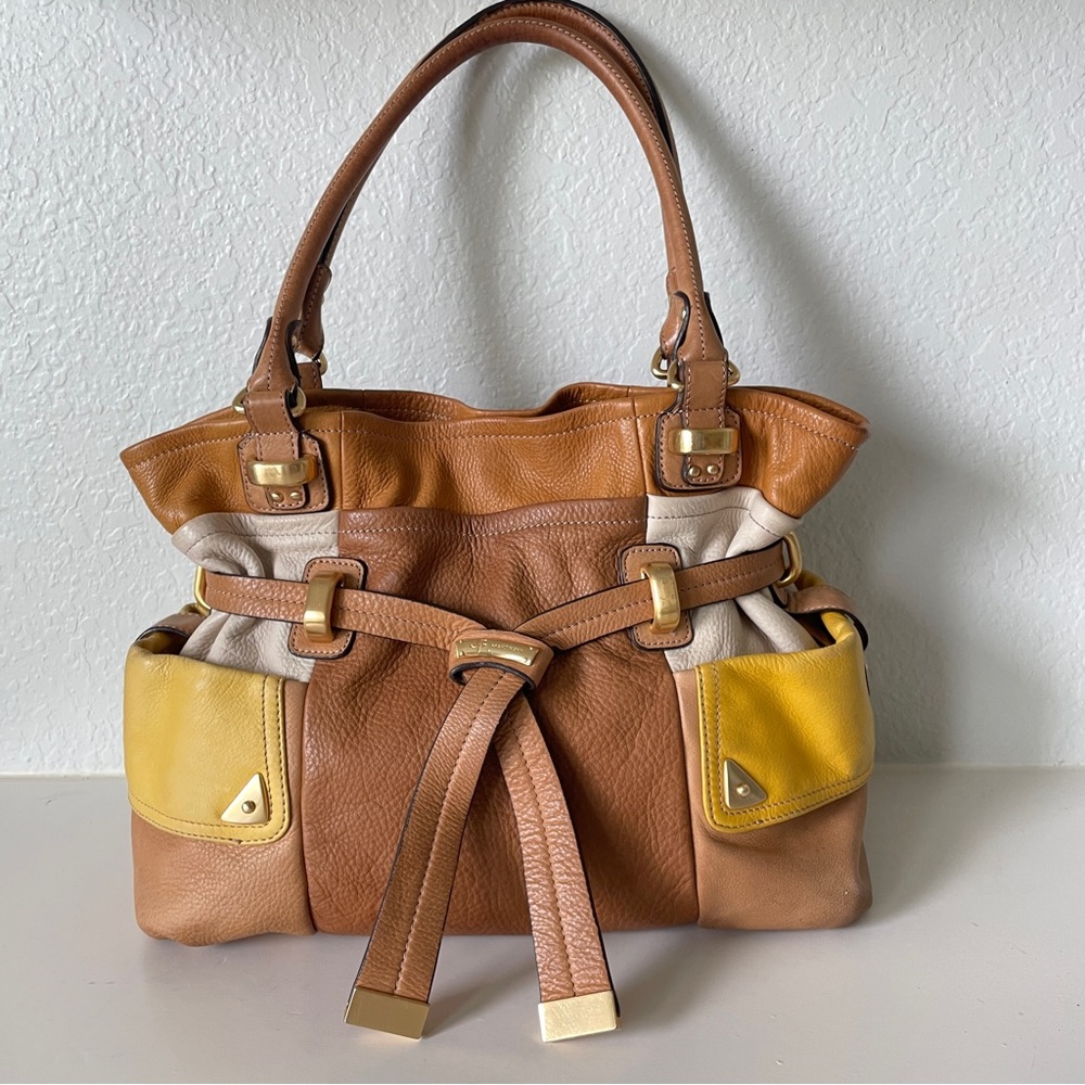 💫B MAKOWSKI MULTI COLOR
LEATHER DUAL STRAP HANDBAG👜